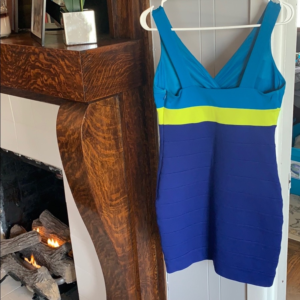 Express - Picture 4 of 4